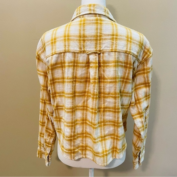 American Eagle Yellow Plaid Flannel Button Down Shirt Small - Picture 4 of 7